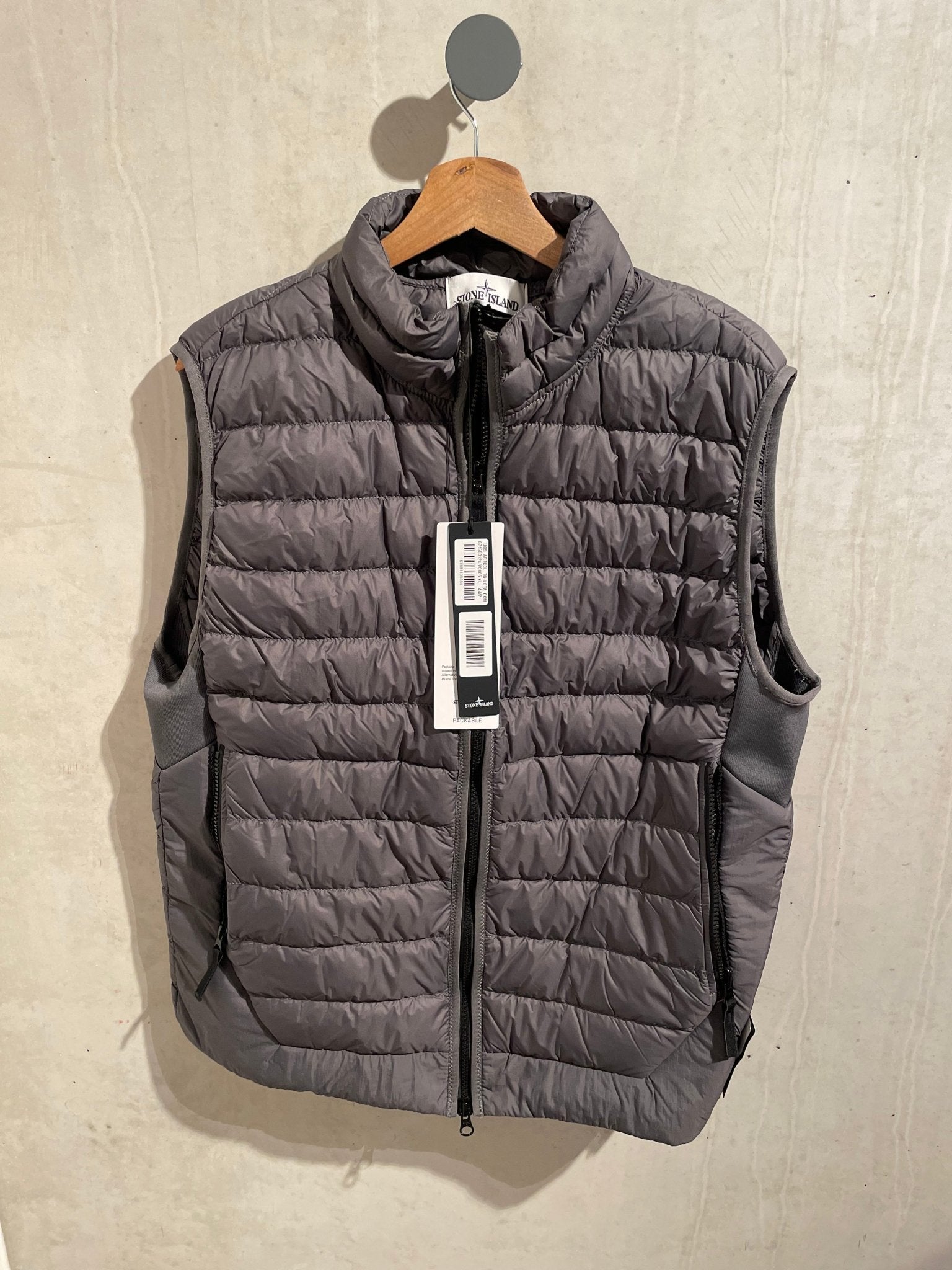 SI Gray Garment Dyed Micro Yarn Down Packable Gilet - Grisch Life